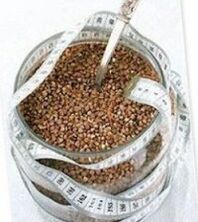a esencia da dieta de trigo sarraceno para a perda de peso